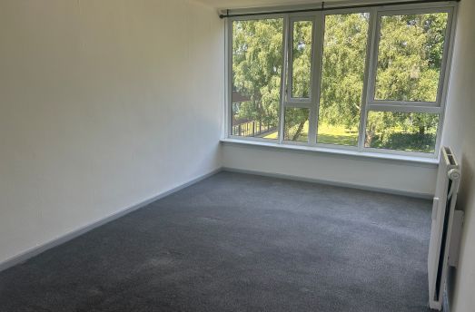 Bedroom.jpg